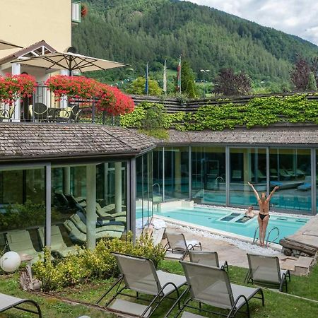 Alpholiday Dolomiti Wellness & Family Hotel Dimaro Ngoại thất bức ảnh