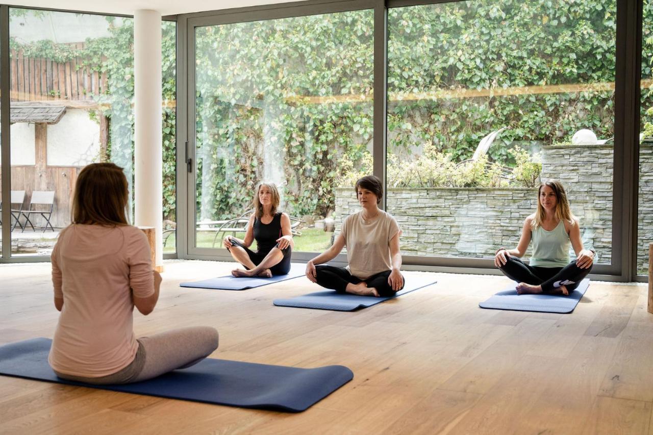 Alpholiday Dolomiti Wellness & Family Hotel Dimaro Ngoại thất bức ảnh